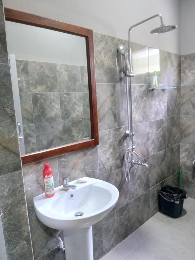 אודוואלאווה Elephant Park Family Bungalow מראה חיצוני תמונה