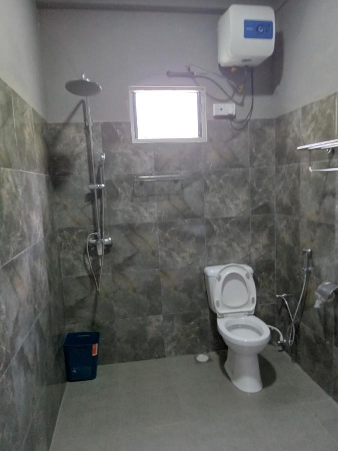אודוואלאווה Elephant Park Family Bungalow מראה חיצוני תמונה