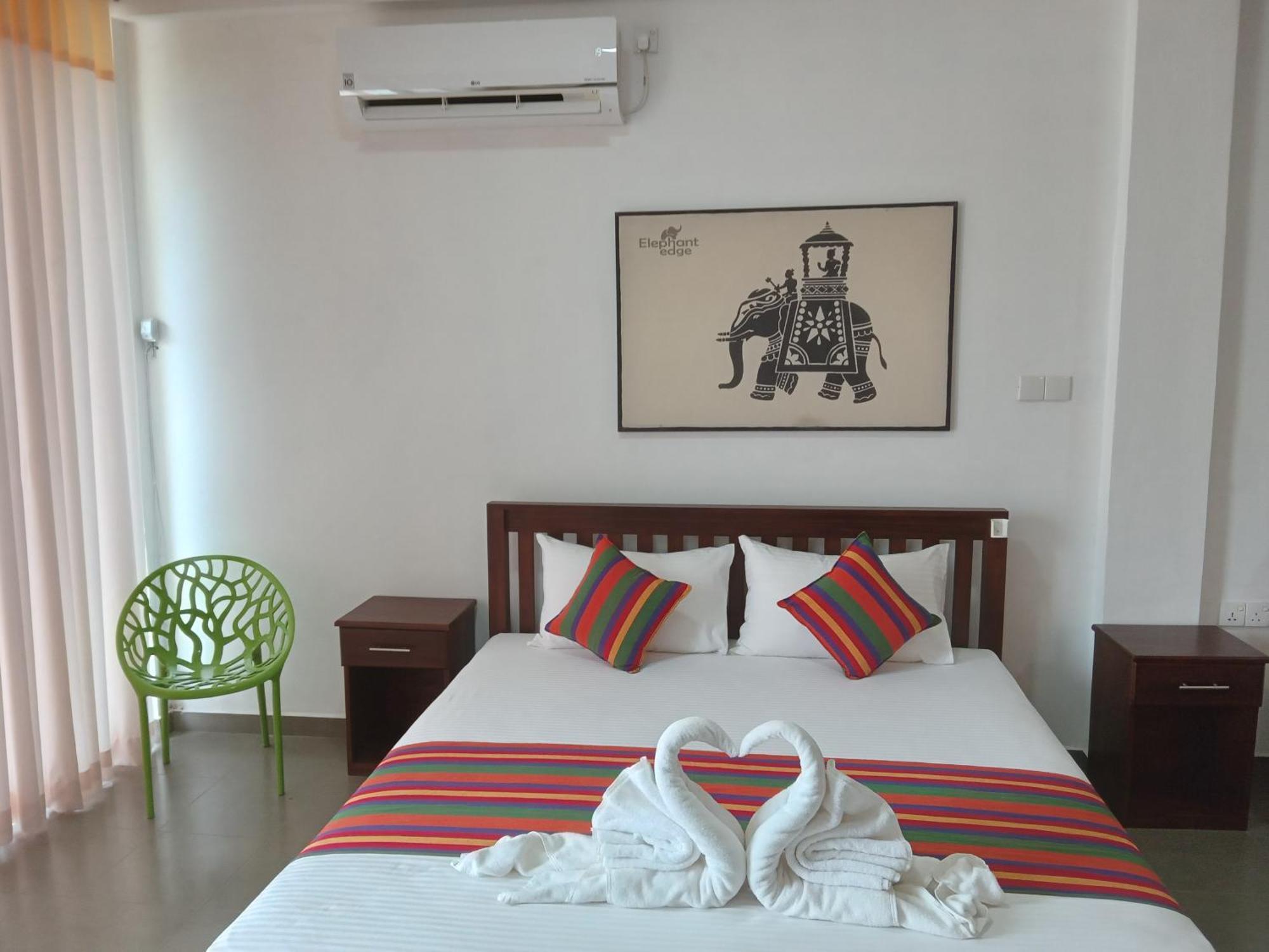 אודוואלאווה Elephant Park Family Bungalow מראה חיצוני תמונה